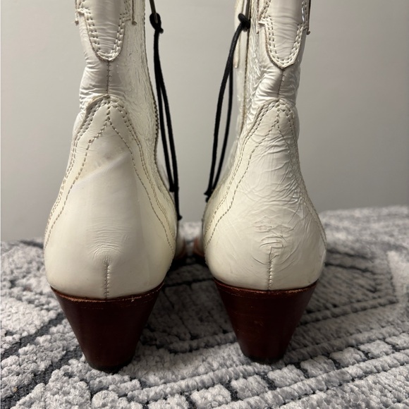 Free People Frontier Western Patent Leather Pointed Toe Ankle Boot Size 37/6 - Picture 3 of 16